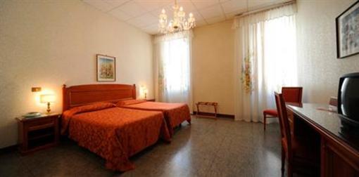 фото отеля Novo Hotel Impero