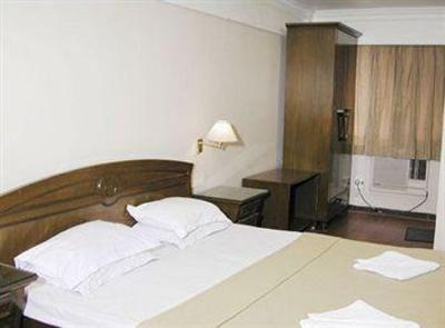фото отеля Hotel Rajdhani Hyderabad