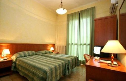 фото отеля Albergo Universo