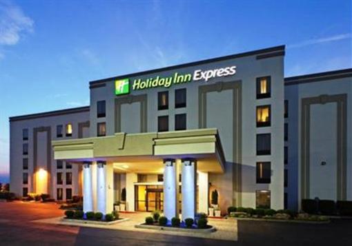 фото отеля Holiday Inn Express Hotel & Suites Fayetteville-Univ of AR Area