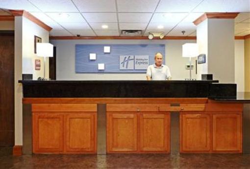 фото отеля Holiday Inn Express Hotel & Suites Fayetteville-Univ of AR Area