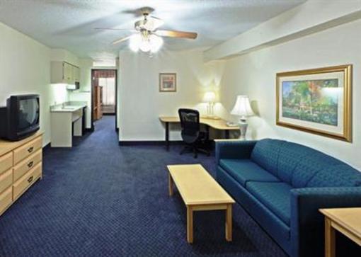 фото отеля Holiday Inn Express Hotel & Suites Fayetteville-Univ of AR Area