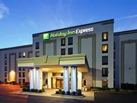Holiday Inn Express Hotel & Suites Fayetteville-Univ of AR Area