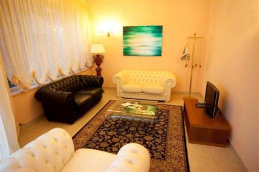 фото отеля Semiramide Palace Hotel