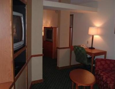 фото отеля Holiday Inn Express New Orleans East