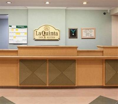 фото отеля La Quinta Inn & Suites Denver Southwest Lakewood