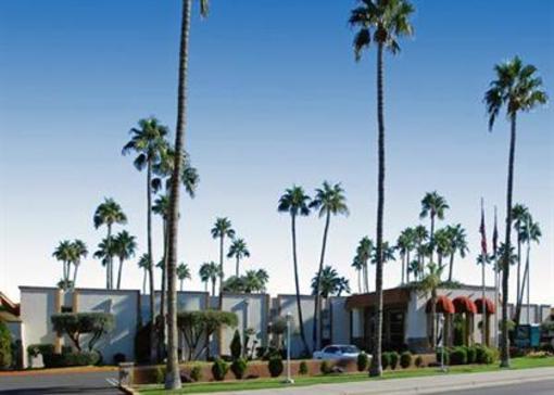 фото отеля Quality Inn Airport Tempe