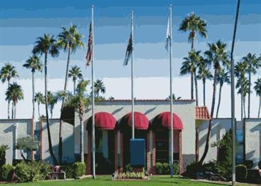 фото отеля Quality Inn Airport Tempe