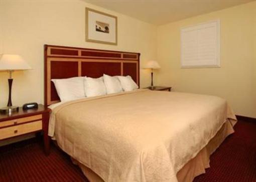 фото отеля Quality Inn Airport Tempe