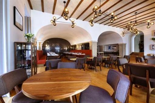 фото отеля Lisboa Carmo Hotel