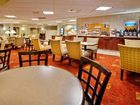 фото отеля Holiday Inn Express & Suites Bradley Airport