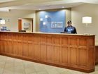 фото отеля Holiday Inn Express & Suites Bradley Airport