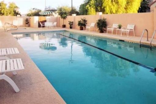 фото отеля Comfort Suites Airport Tucson