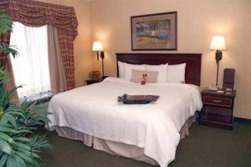 фото отеля Hampton Inn & Suites Stillwater