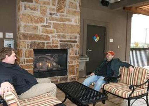 фото отеля Hampton Inn & Suites Stillwater