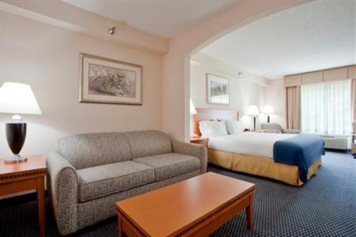 фото отеля Holiday Inn Express Hotel & Suites Brandermill Midlothian (Virginia)
