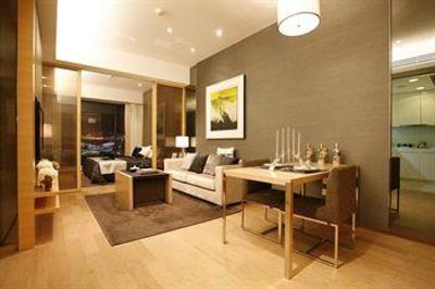 фото отеля Poly World Trading Center Serviced Apartment