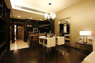 фото отеля Poly World Trading Center Serviced Apartment