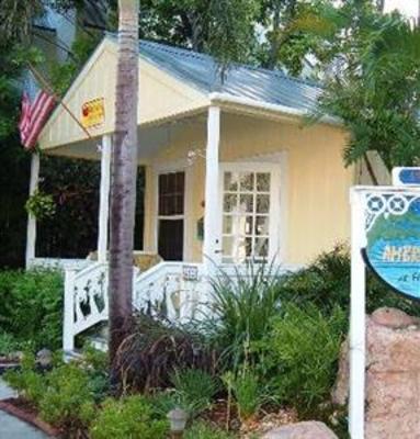 фото отеля Ambrosia Key West Tropical Lodging