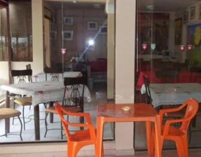 фото отеля Hostal Casa Suiza