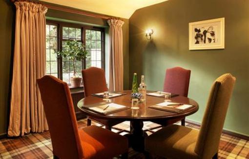 фото отеля Bear of Rodborough Hotel