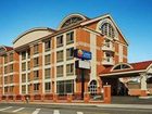 фото отеля Comfort Inn & Suites Airport Maspeth New York City