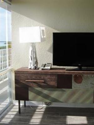фото отеля Postcard Inn Beach Resort & Marina at Holiday Isle