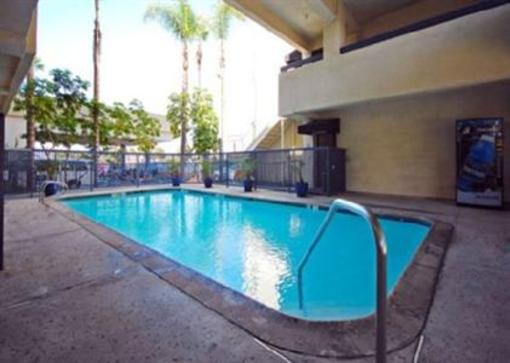 фото отеля Comfort Inn & Suites LAX Airport