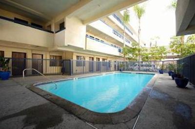 фото отеля Comfort Inn & Suites LAX Airport