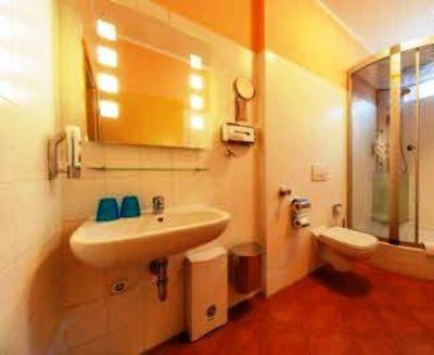 фото отеля Hostel & Pension NOlift Dresden
