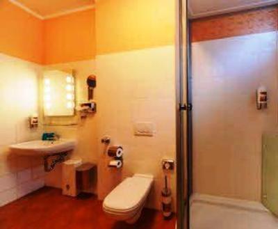 фото отеля Hostel & Pension NOlift Dresden