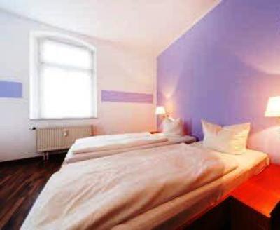 фото отеля Hostel & Pension NOlift Dresden