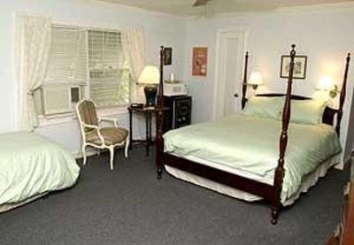 фото отеля Authors Key West Guesthouse