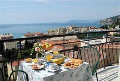фото отеля Noris Hotel Finale Ligure