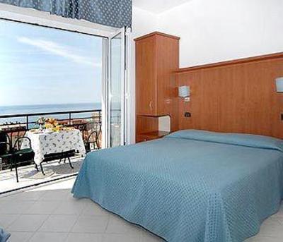 фото отеля Noris Hotel Finale Ligure