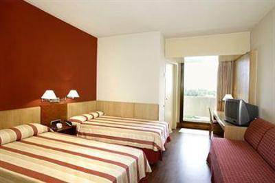 фото отеля AS Lleida Hotel Alfes