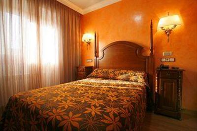 фото отеля Hostal Victoria I