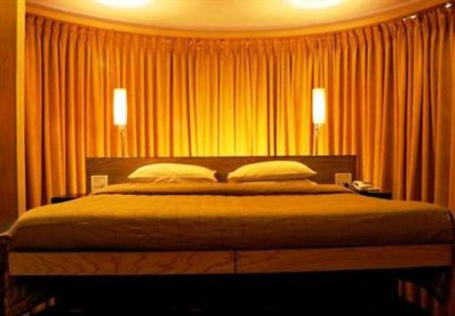 фото отеля The Mirador Hotel Mumbai
