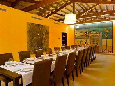 фото отеля Hotel Vall de Bas