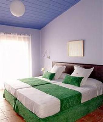 фото отеля Hotel Vall de Bas