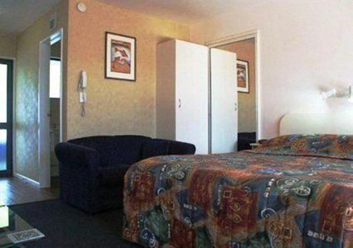 фото отеля Comfort Inn Kaikoura Mediterranean