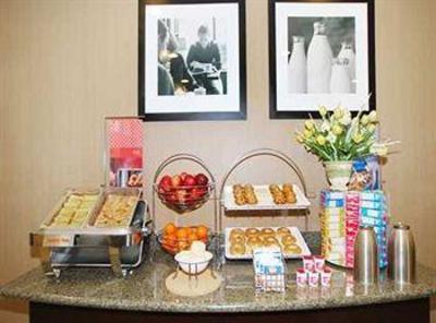 фото отеля Hampton Inn & Suites Childress