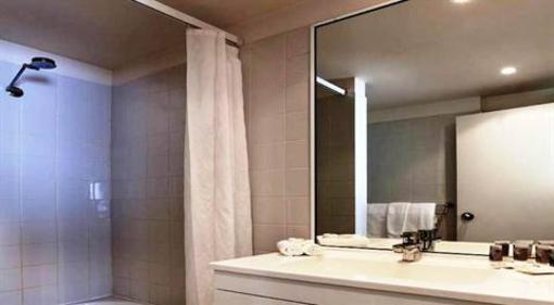 фото отеля Macleay Hotel