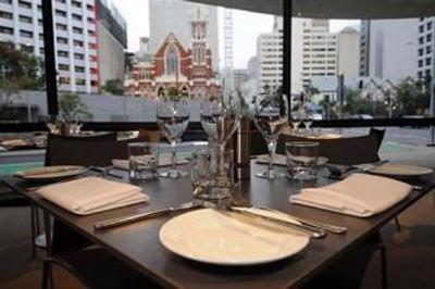 фото отеля Mercure Brisbane King George Square