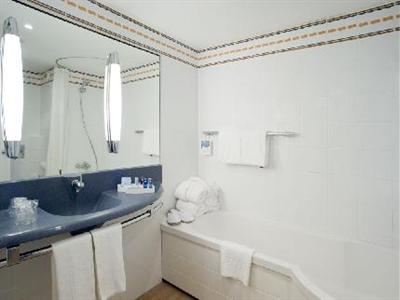 фото отеля Novotel Barcelona Sant Joan Despi
