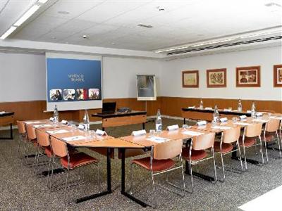 фото отеля Novotel Barcelona Sant Joan Despi