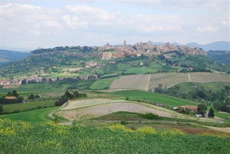 фото отеля Agriturismo La Rocca Orvieto