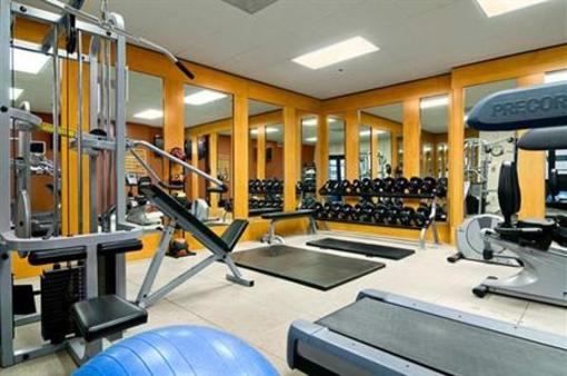 фото отеля Hilton Suites Brentwood