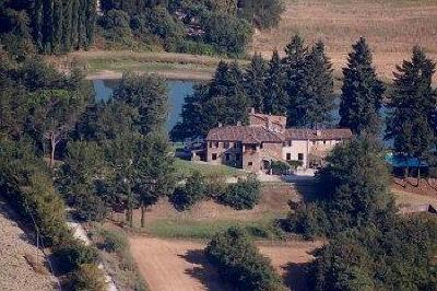 фото отеля Agriturismo Sant'Illuminato Citta di Castello