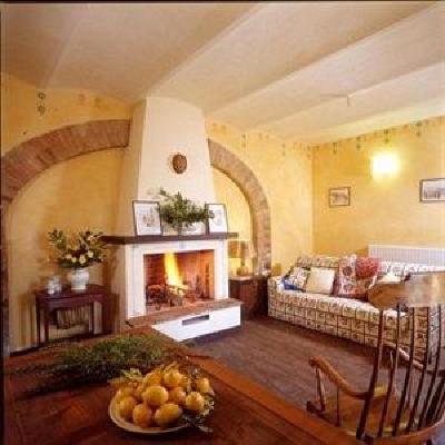 фото отеля Agriturismo Sant'Illuminato Citta di Castello